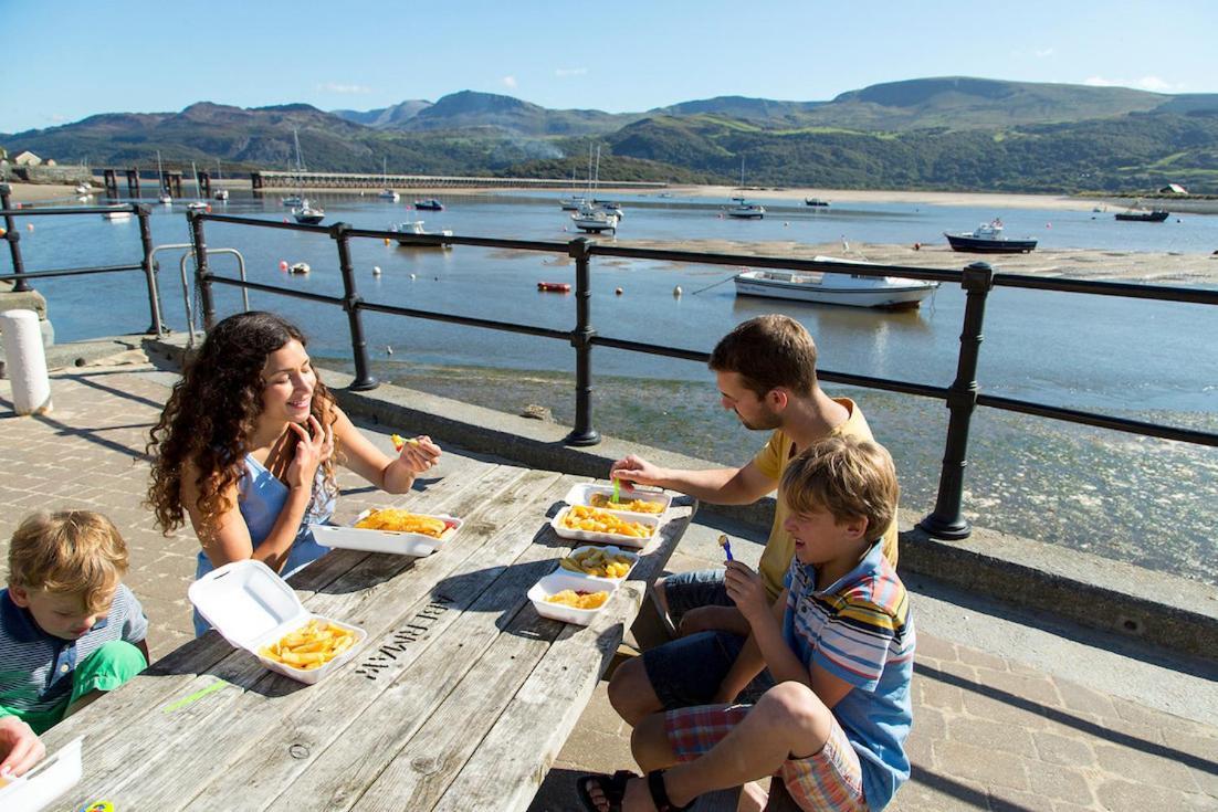 Barmouth Bay Holiday Park Llanddwywe Buitenkant foto